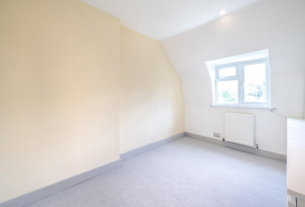 1299337-15-685963...