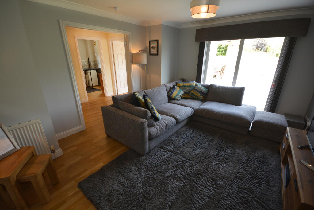 Lounge 2