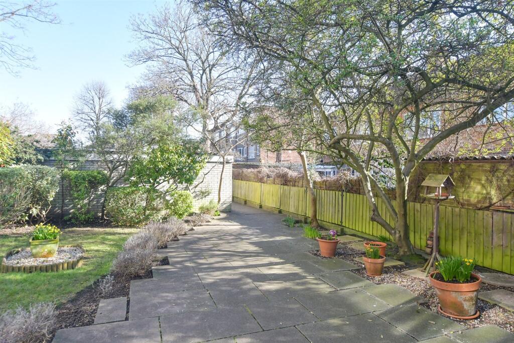 Communal Gardens