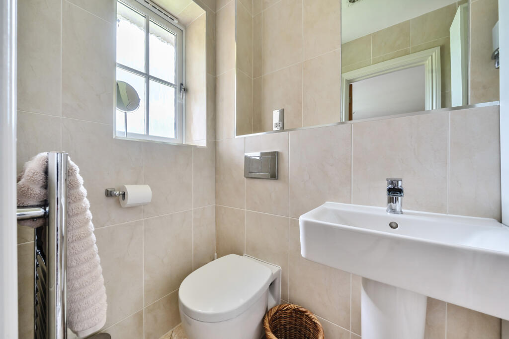 Ensuite Shower Room