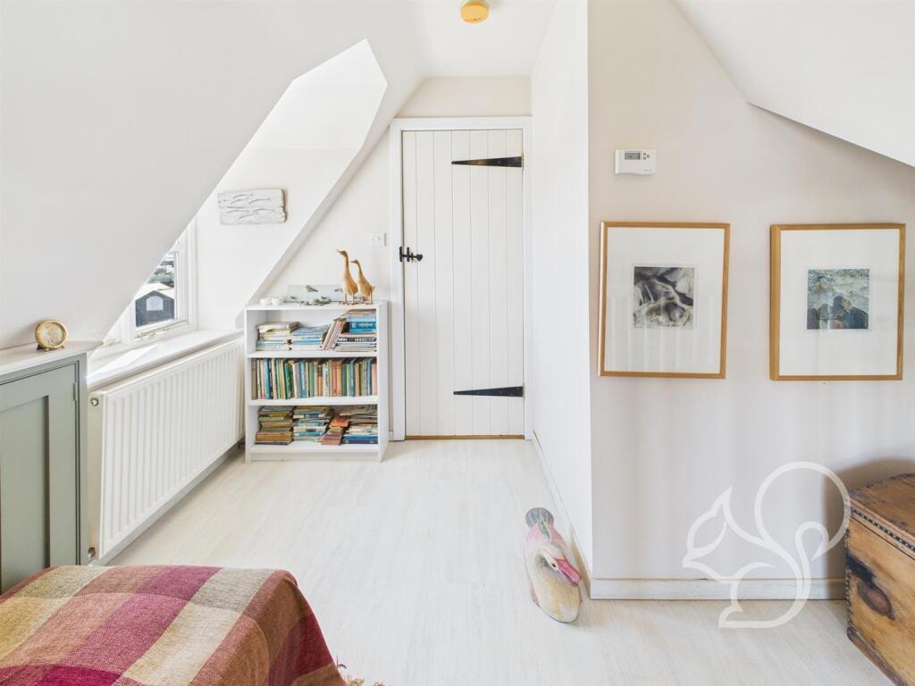 2nd Floor Landing