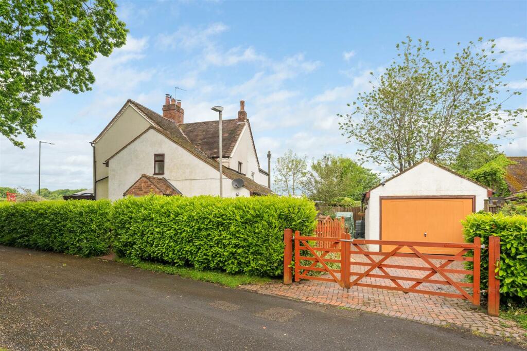 256 Mill Lane, Dorridge, B93 8NU_24.jpg