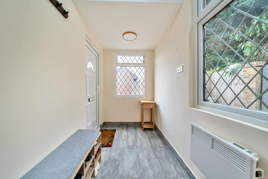 1324841-6-6874f28...