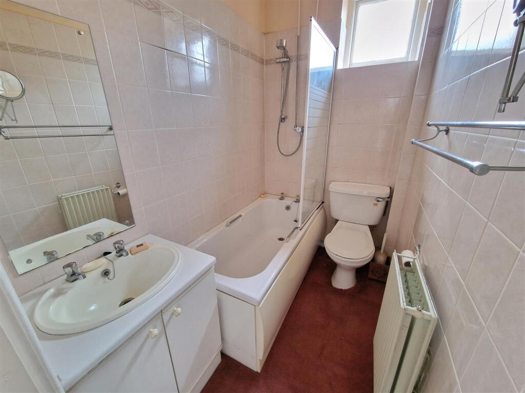 First Floor Bathroom.jpg