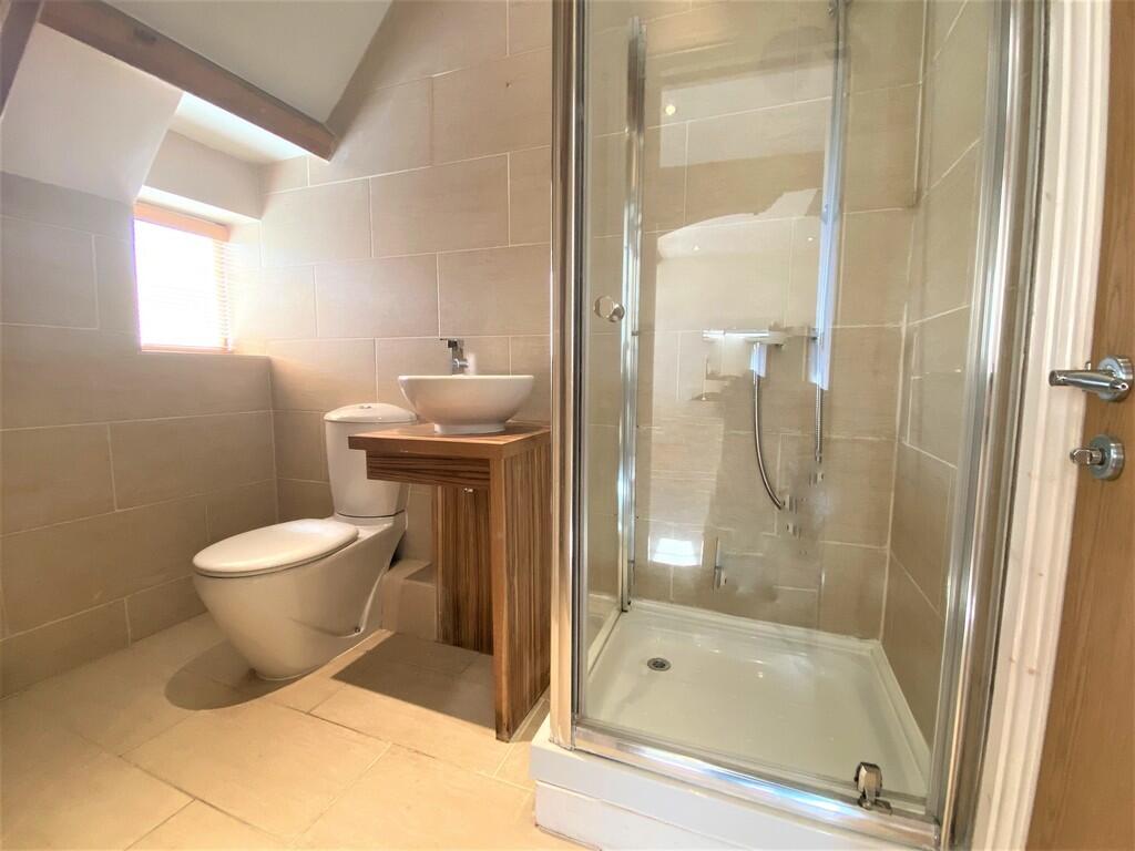 8 Rodley HAll IMG...