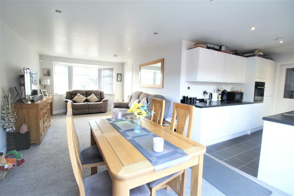Open Plan Kitchen Dining Living