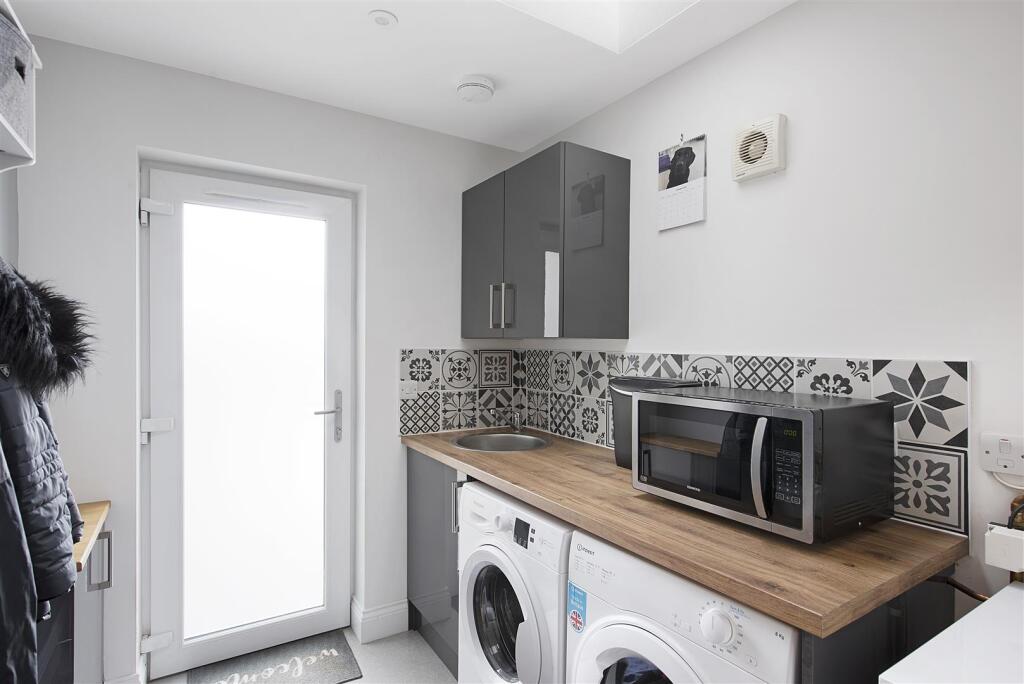 1 Post Office Lane ph21.jpg