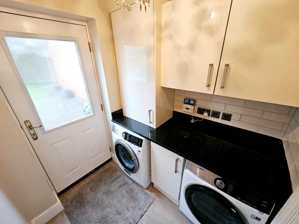 360bf4d4-a701-4735-8ded-bd17a8e8e2e0