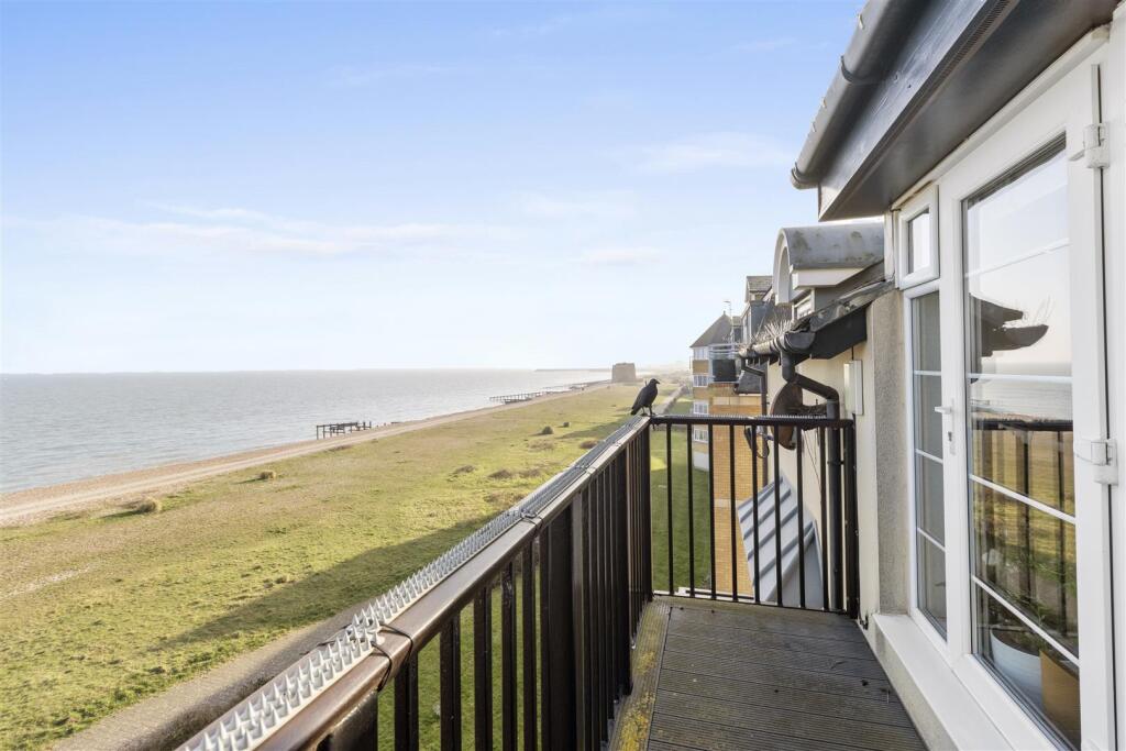 balcony.jpg