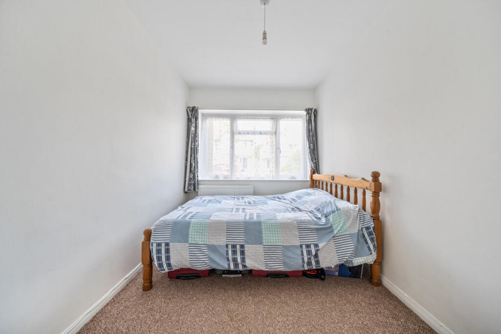 1324587-3-687537c...