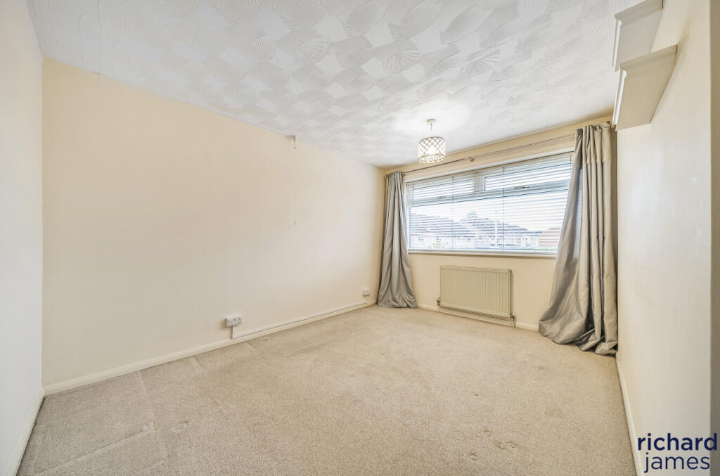 02ef7909-0995-4ff...