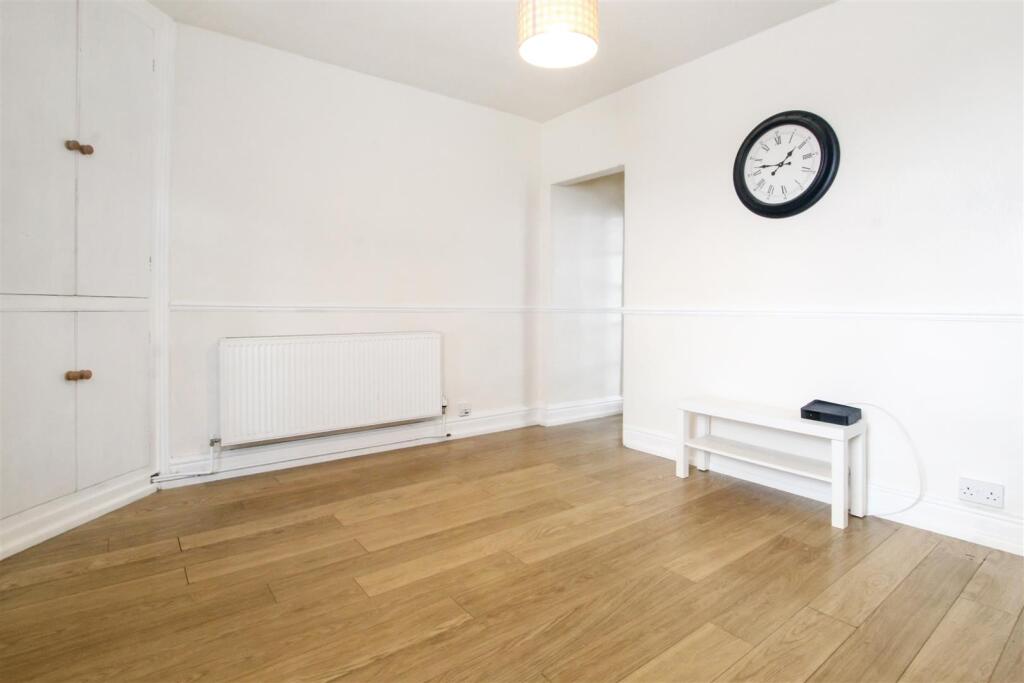 dining-room-3.jpg