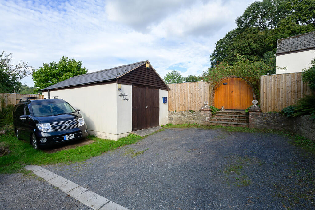 Greytree Cottage-...