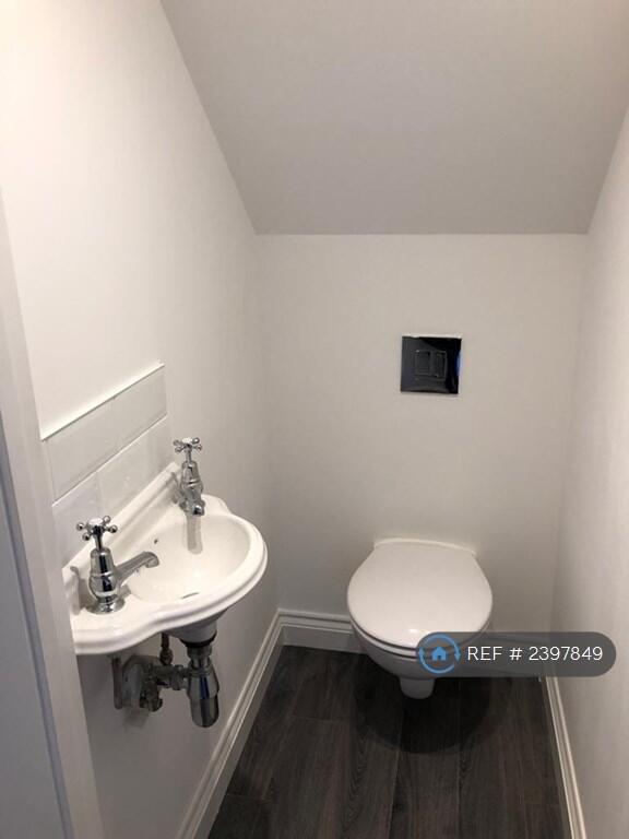 Guest Toilet