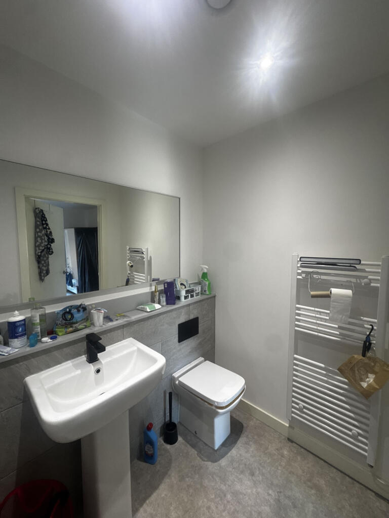 010582SPCSHIMG_5941203bw (11).jpg