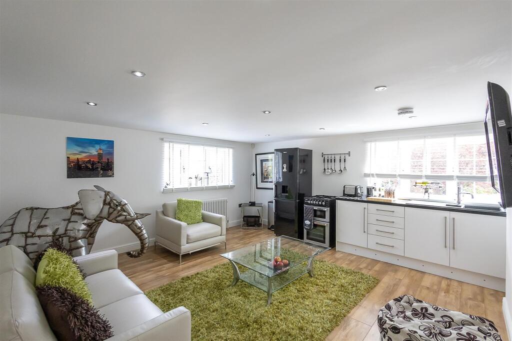 Living Space (Annexe)