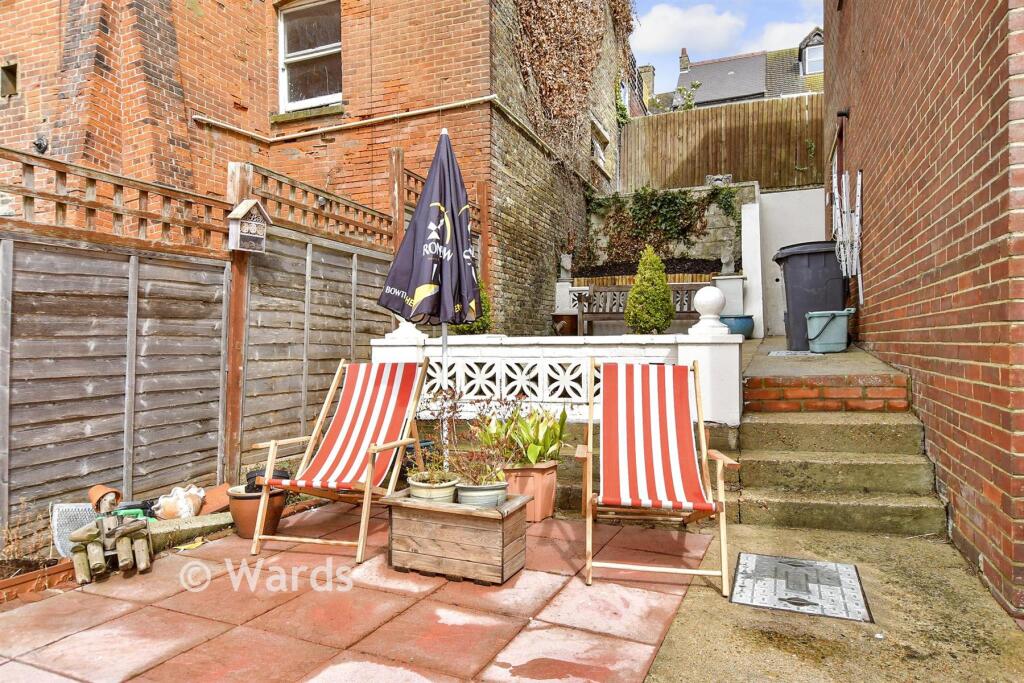 External Lifestyle Photograph