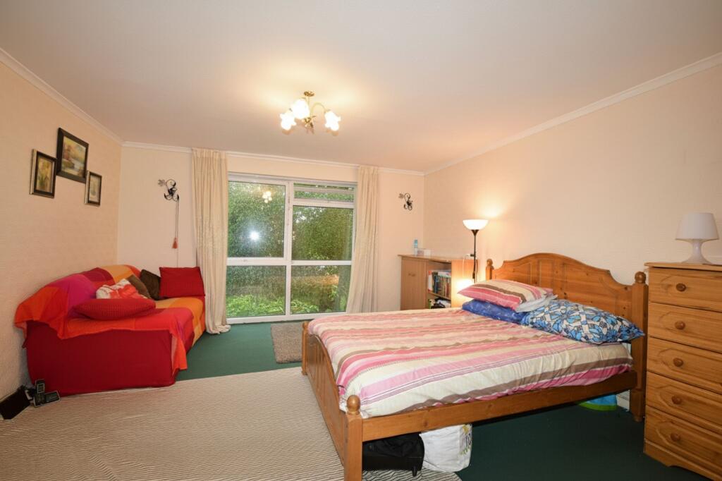 Sycamore Close, Northolt, UB5