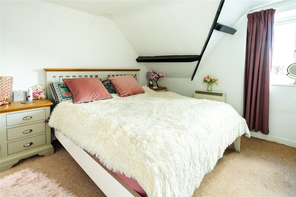 Cottage Bedroom 1