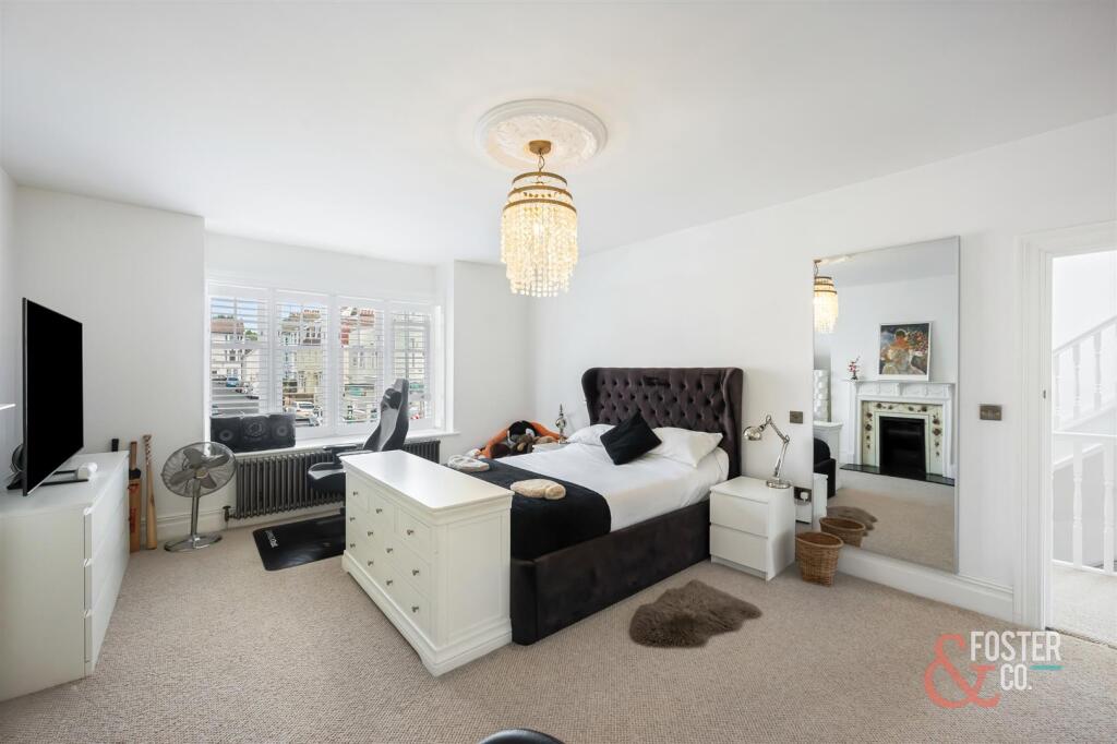 Cromwell Road, 72-006.jpg