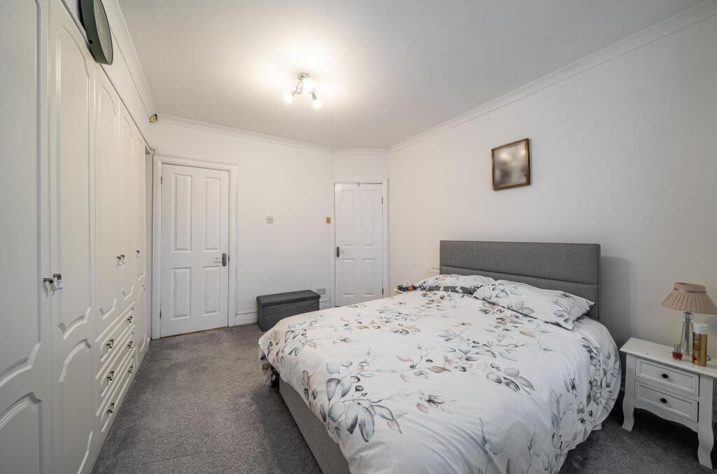 Davidson Frost-Wellings, DFW, Clamp Hill, Stanmore