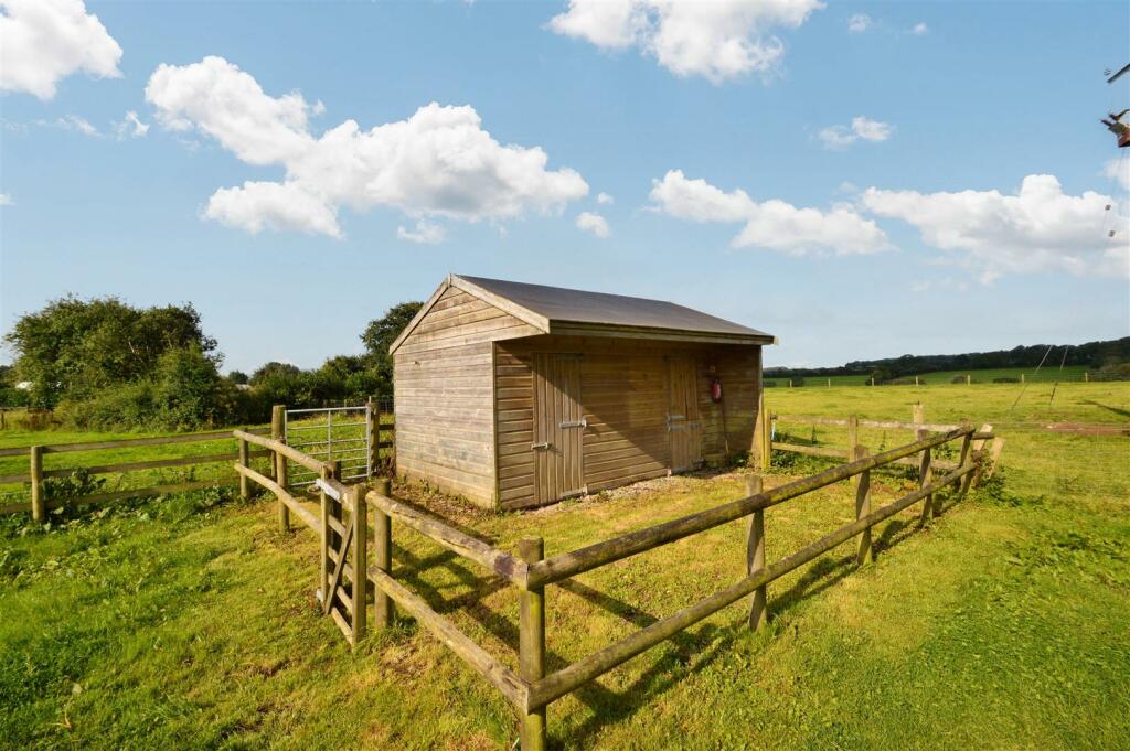 Field Shelter