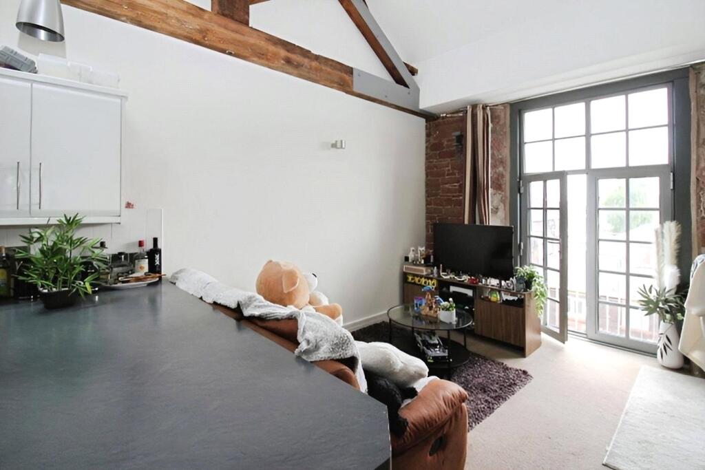 Kitchen/Living Room