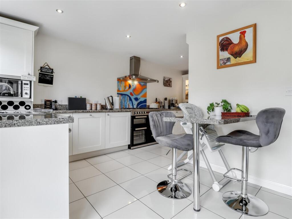breakfast/kitchen