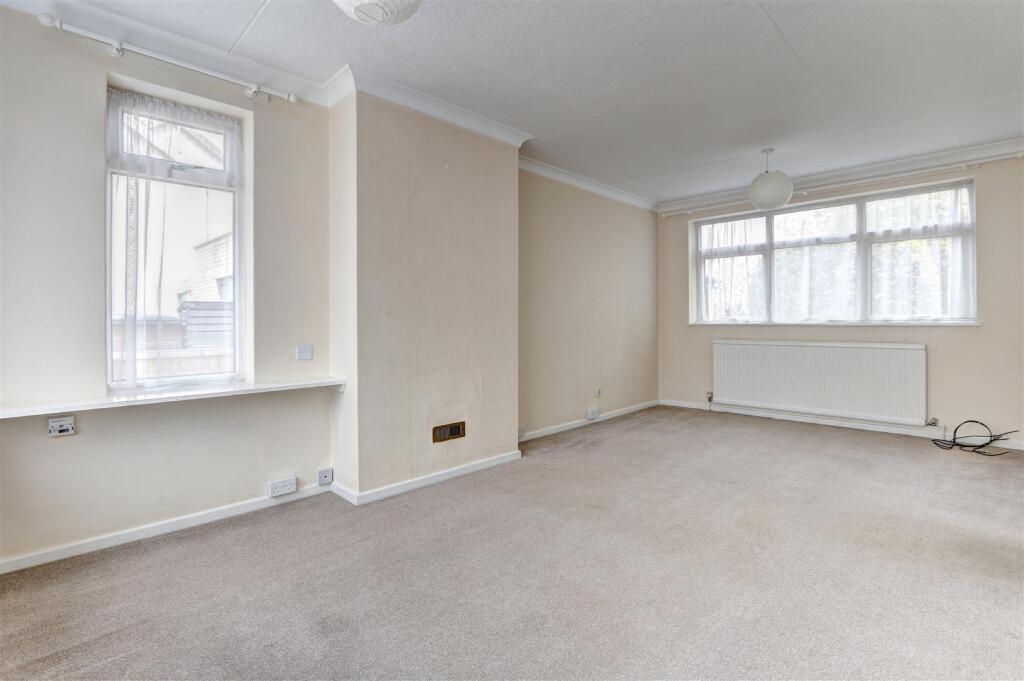 Sitting Room: