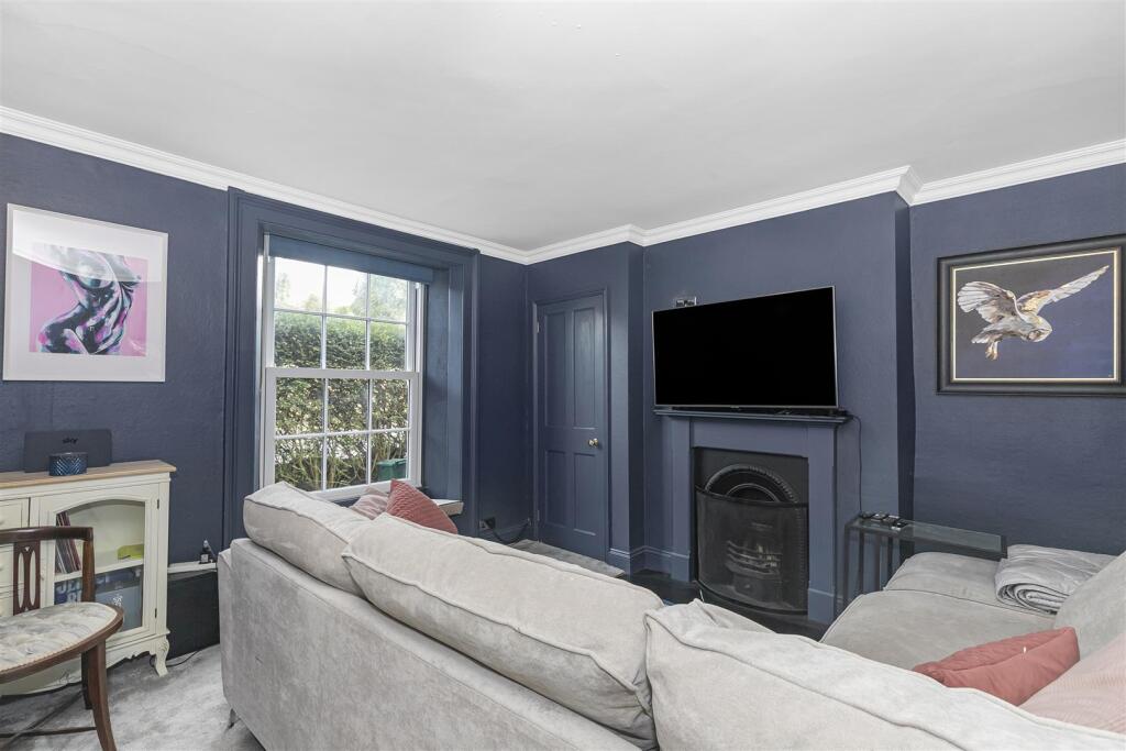 Sitting Room.jpg