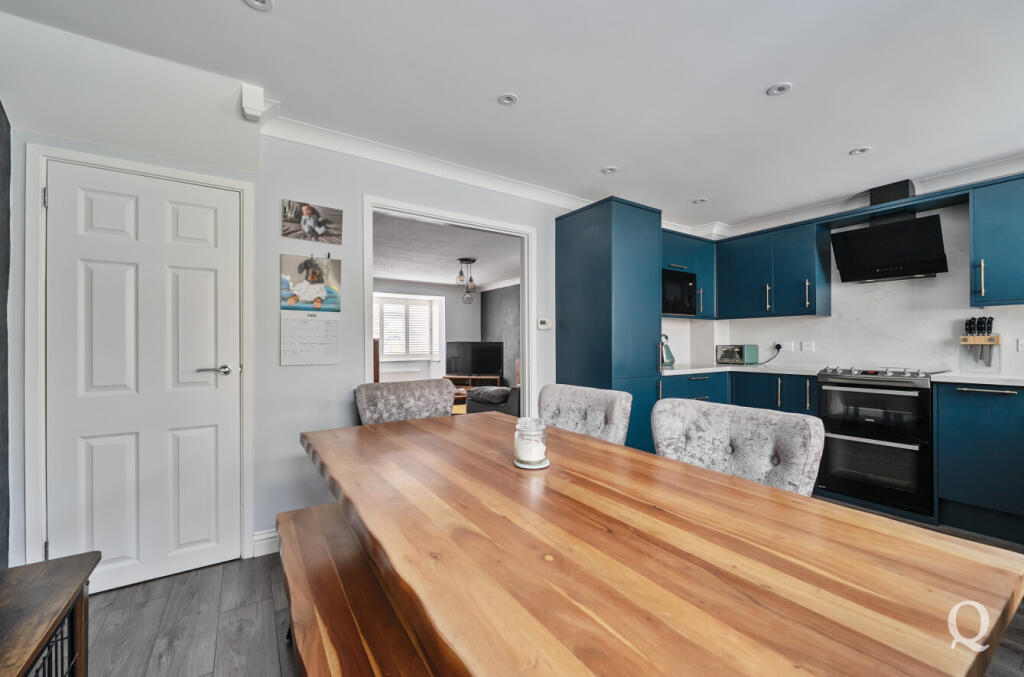 a98df592-f1e0-45f...