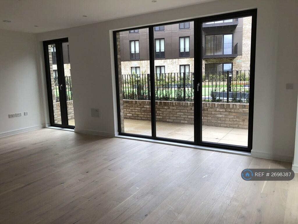 Living Room  / Kitchen