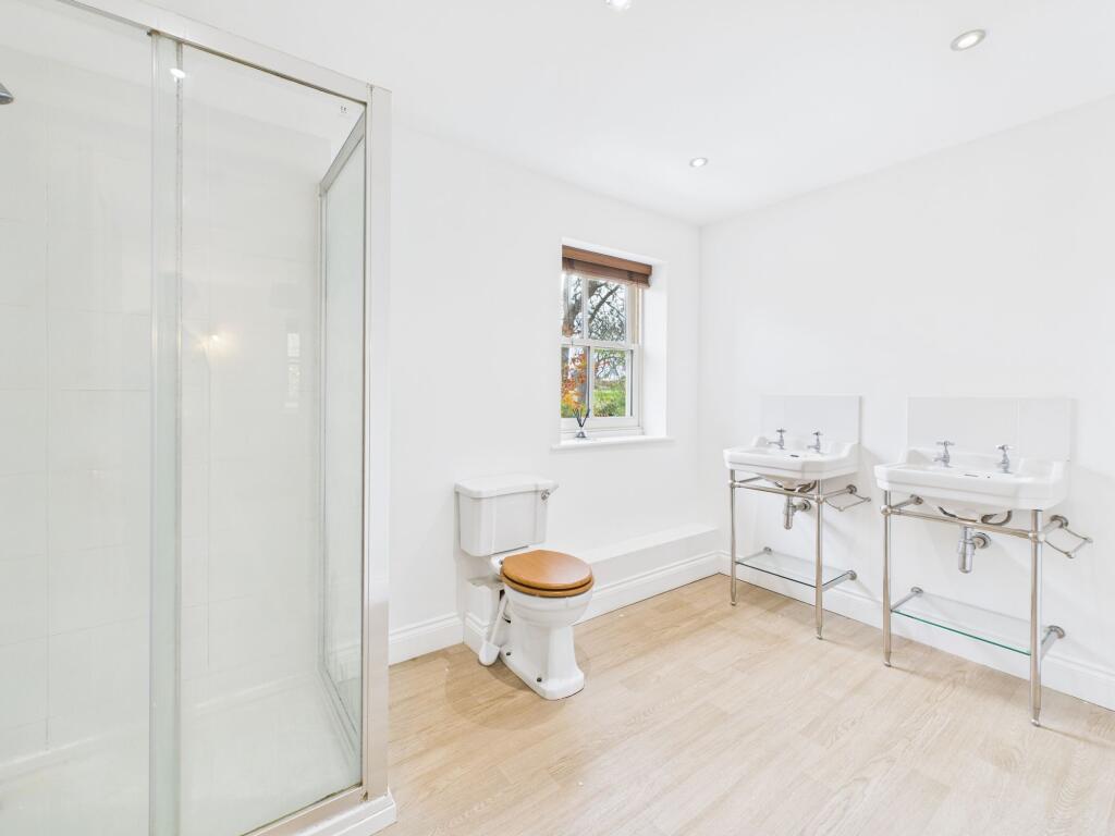 En-suite Shower Room