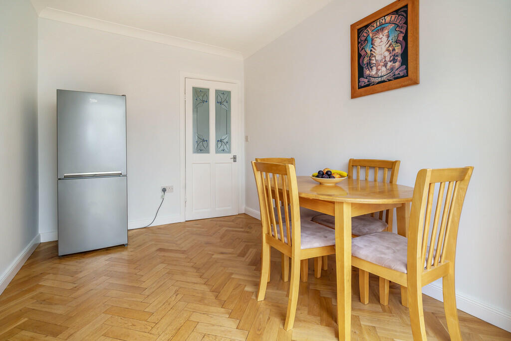 Open Plan Dining ...