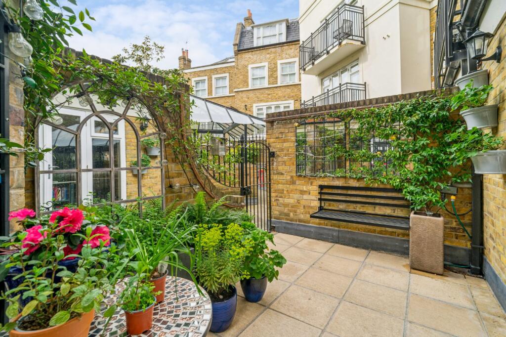 Private Garden