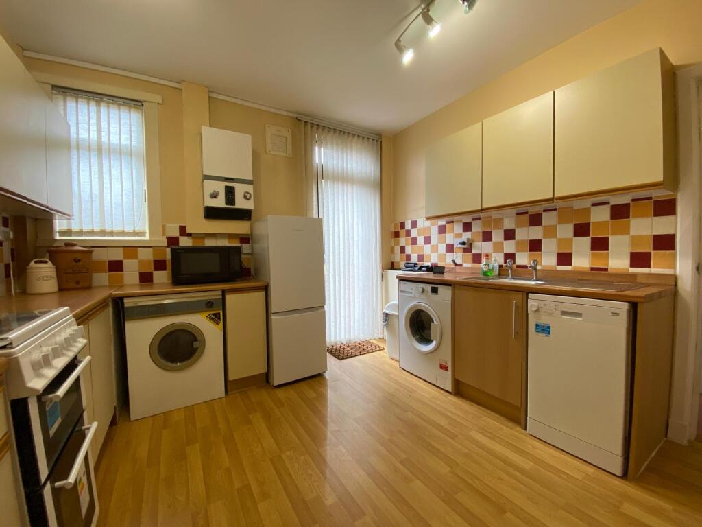 166 Brooms Road, Dumfries, DG1 2EF - Braidwoods So