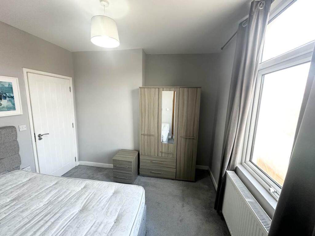 Vermont Street (Room 2), Bramley, Leeds