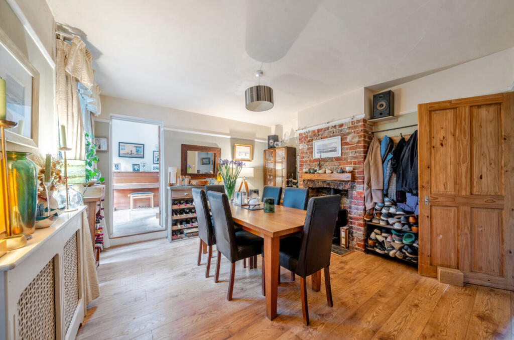 1297819-18-682e34...