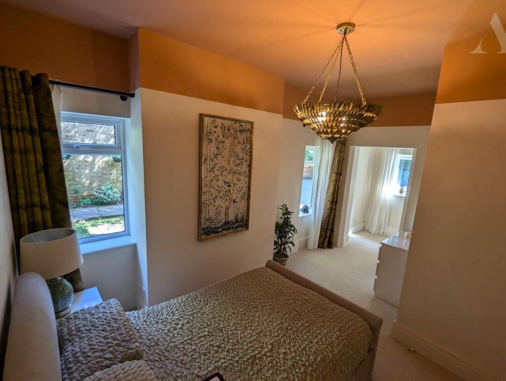 The Beeches - Bedroom