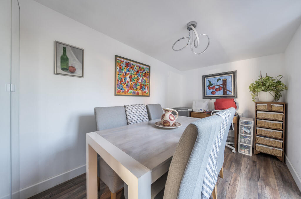 1357913-4-68d1127...