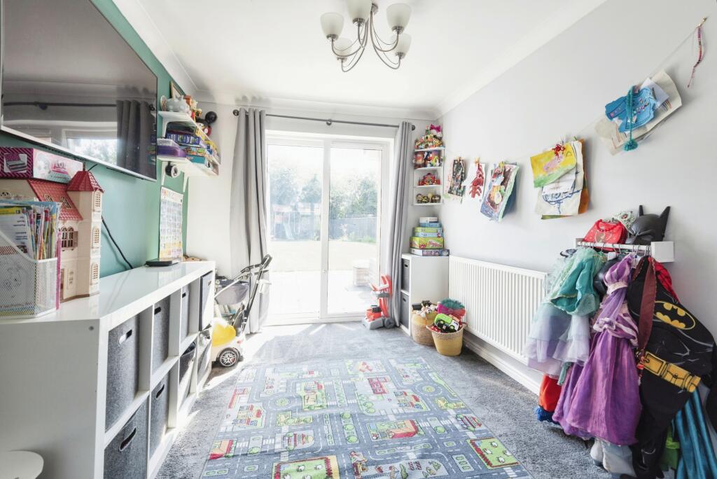 Dining Room/Playroom