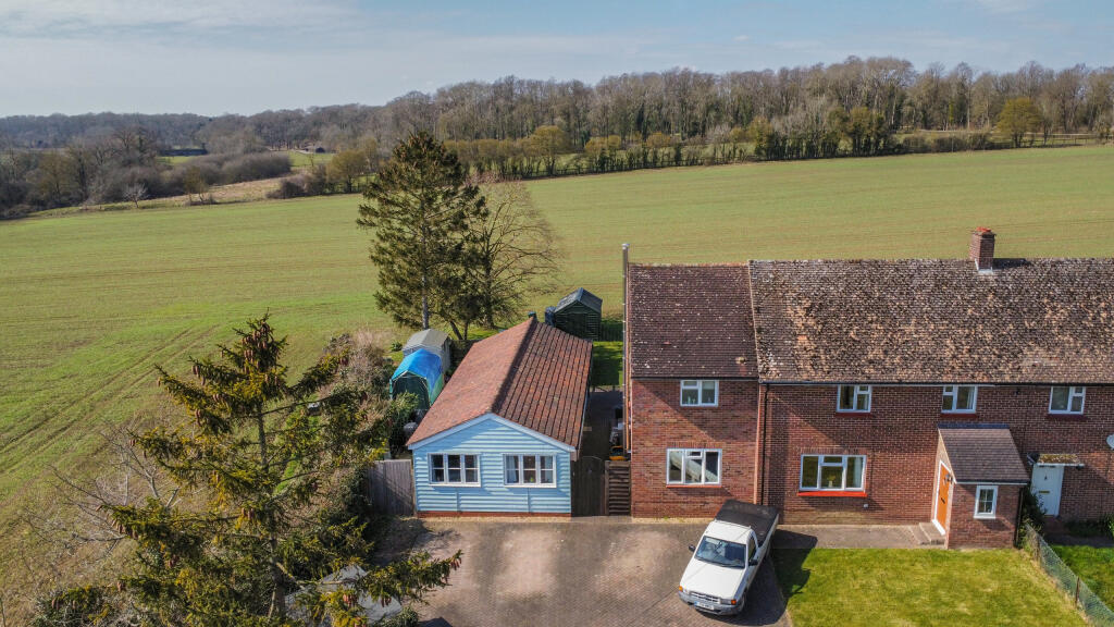 dji_fly_20250320_120222_155_1742472175268_photo_op