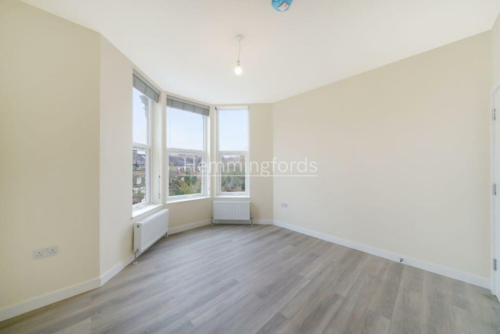 First Floor, 10 Beatrice Road - 521D2C972IcAJS98KQ