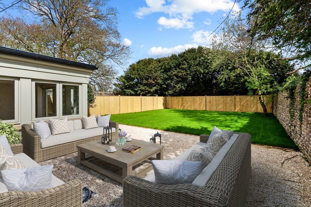 4 Courtwick Park ...