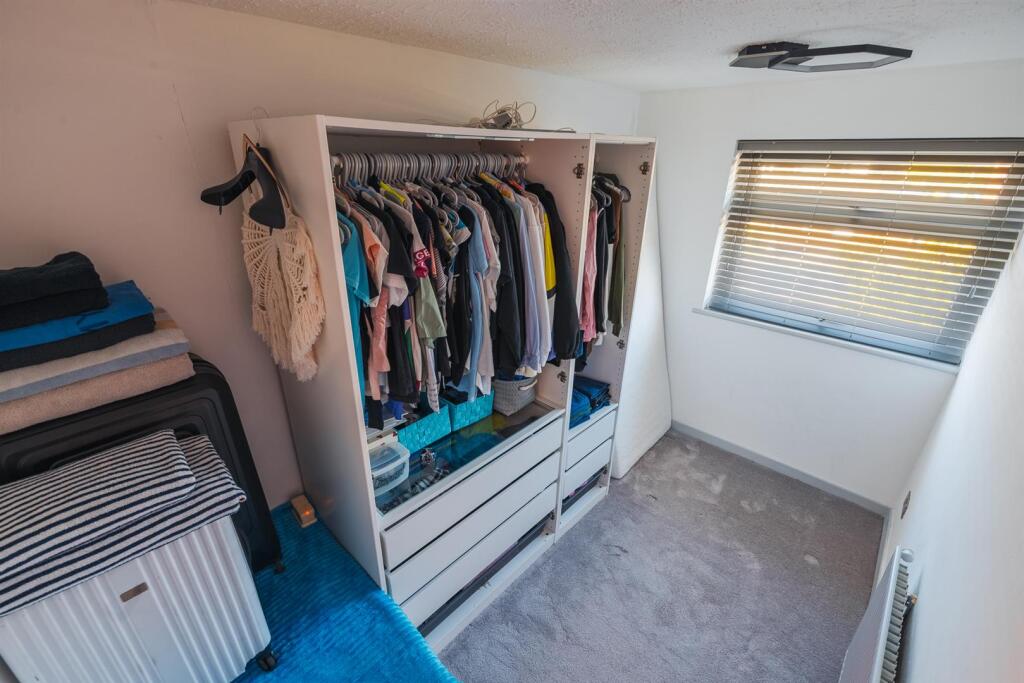 207, Brookhurst Avenue-35.jpg