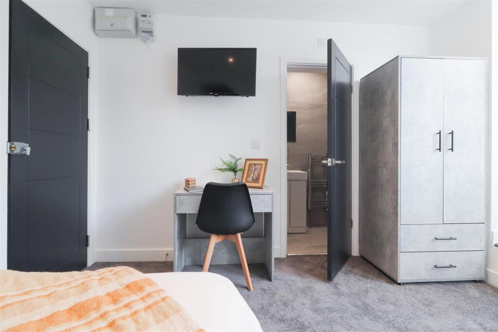 17 Regent Street-8.jpg