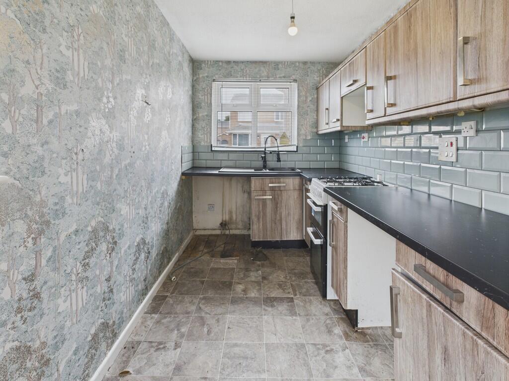 CAM04273G0-PR0151...