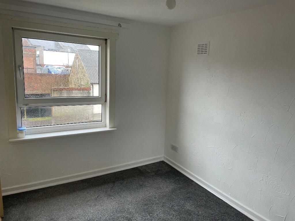 Bedroom 3.8m x 2.8m
