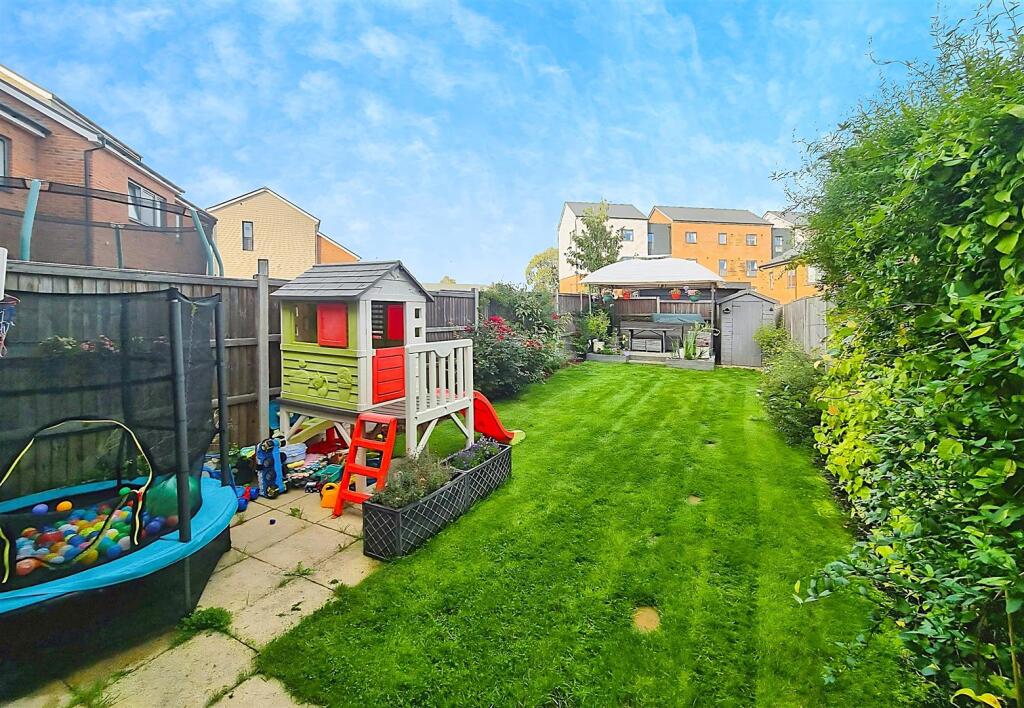 8d3f3bff-PHOTO-2025-09-18-18-03-34 20 283 29.jpg