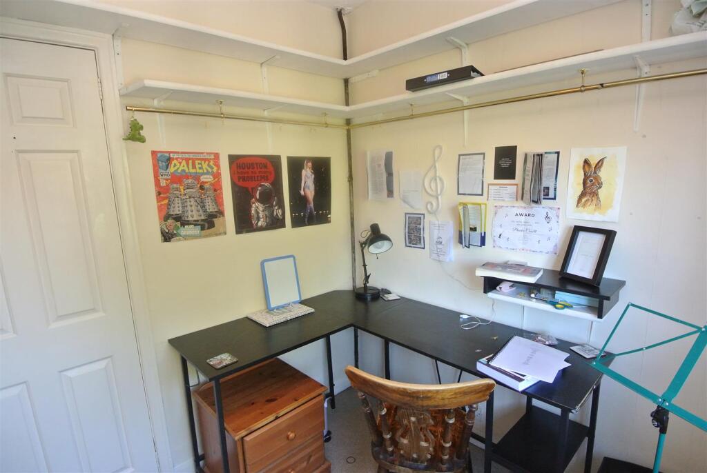 Study Music Room b.JPG